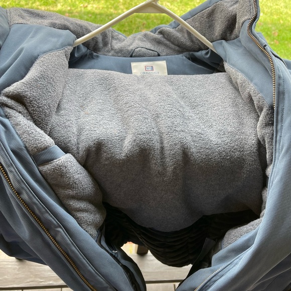 Nice Men's  Blue  Jacket.  Size Medium.  Great Shape! - Picture 7 of 13